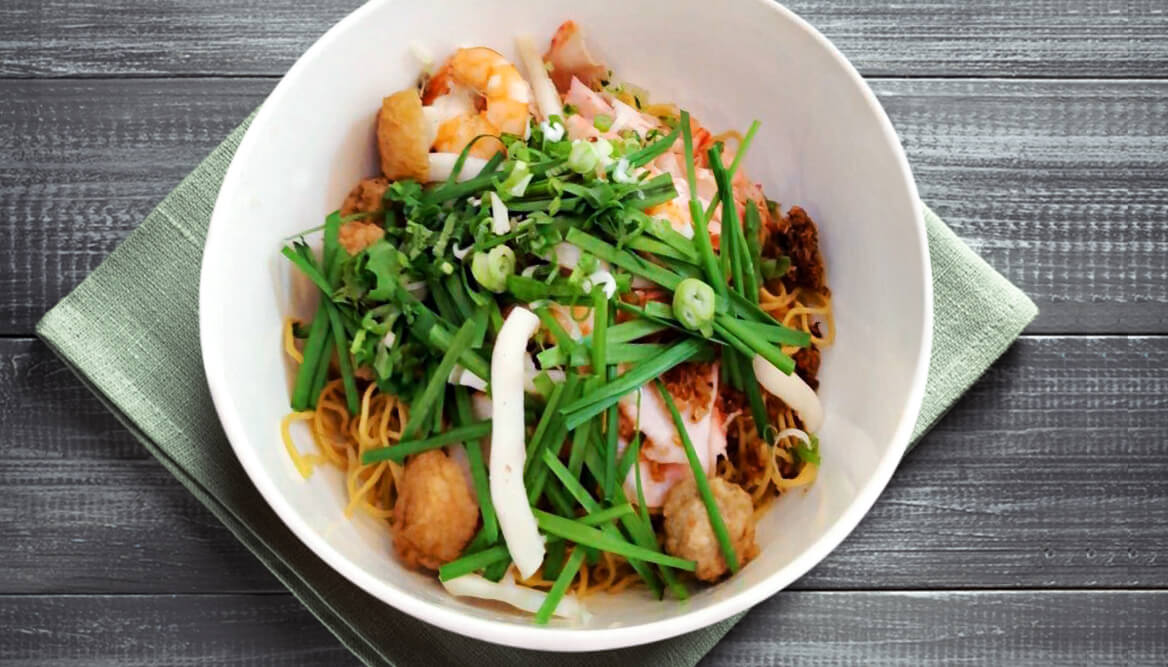 Wonton Dried Egg Noodle Soup